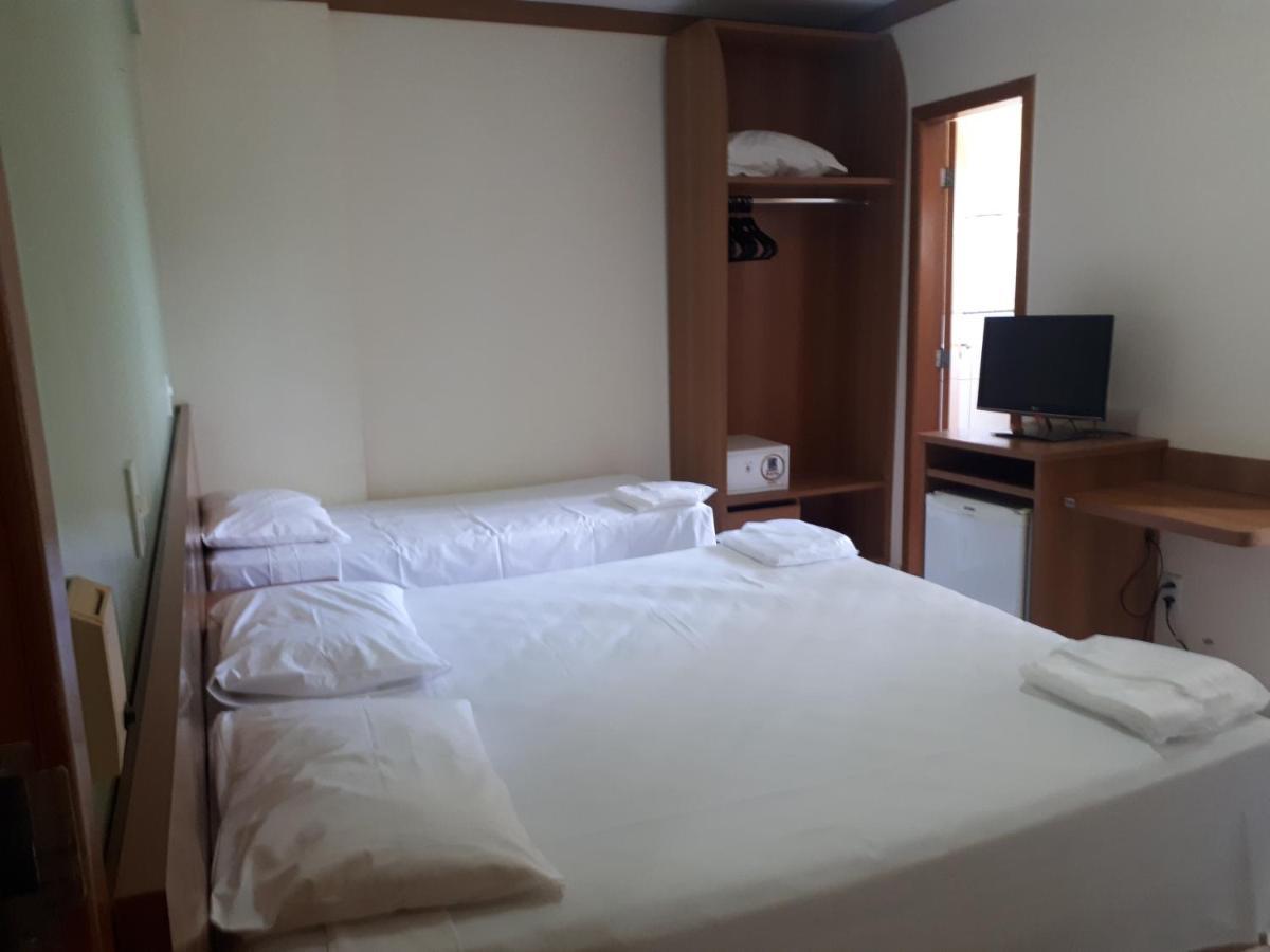 Suite Golden Dolphin - Sem Tv Caldas Novas Zewnętrze zdjęcie